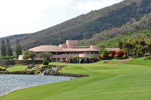 King Kamehameha 18th Approach